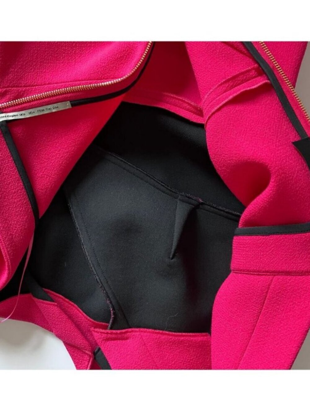 Roland Mouret Lyford One-Shoulder Midi Dress Magenta / Size 4 - Picture 9 of 12